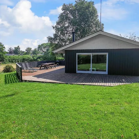 Feriehus Holiday Nøddevænget X *